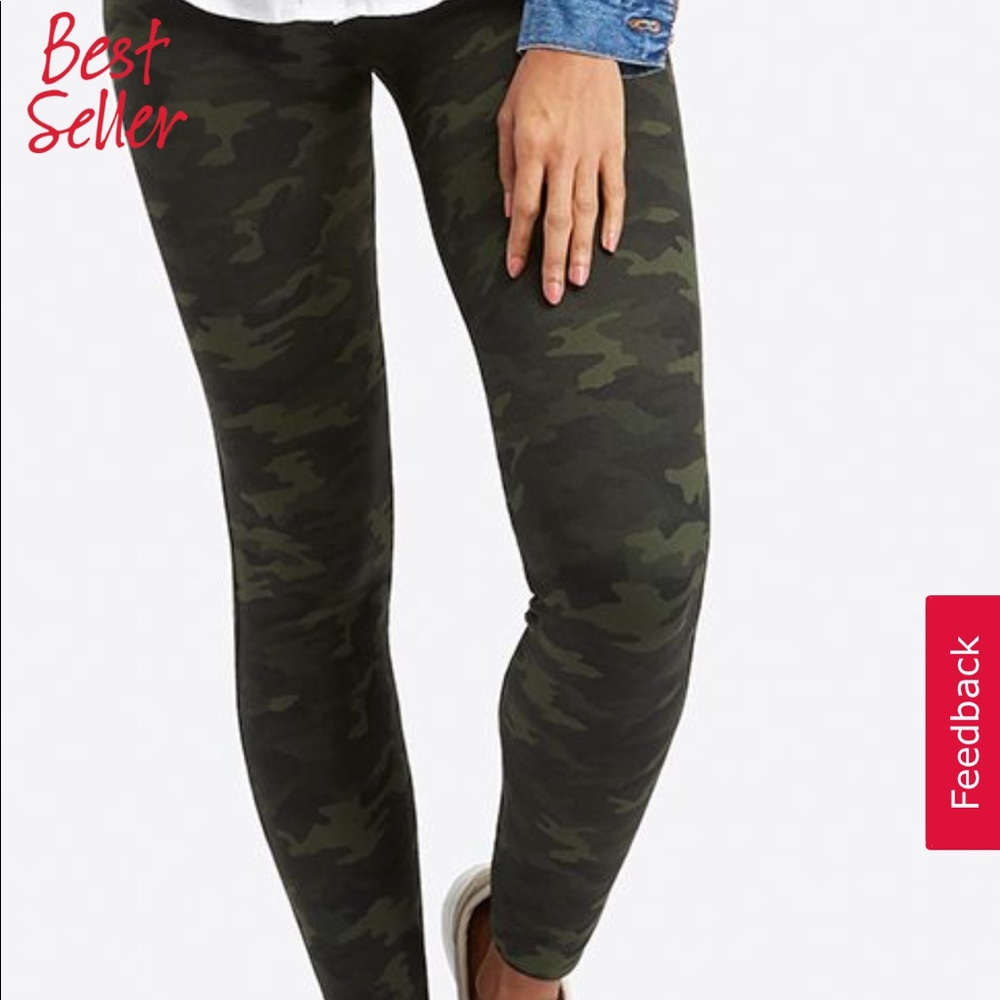 Seamless Cameo Leggings
